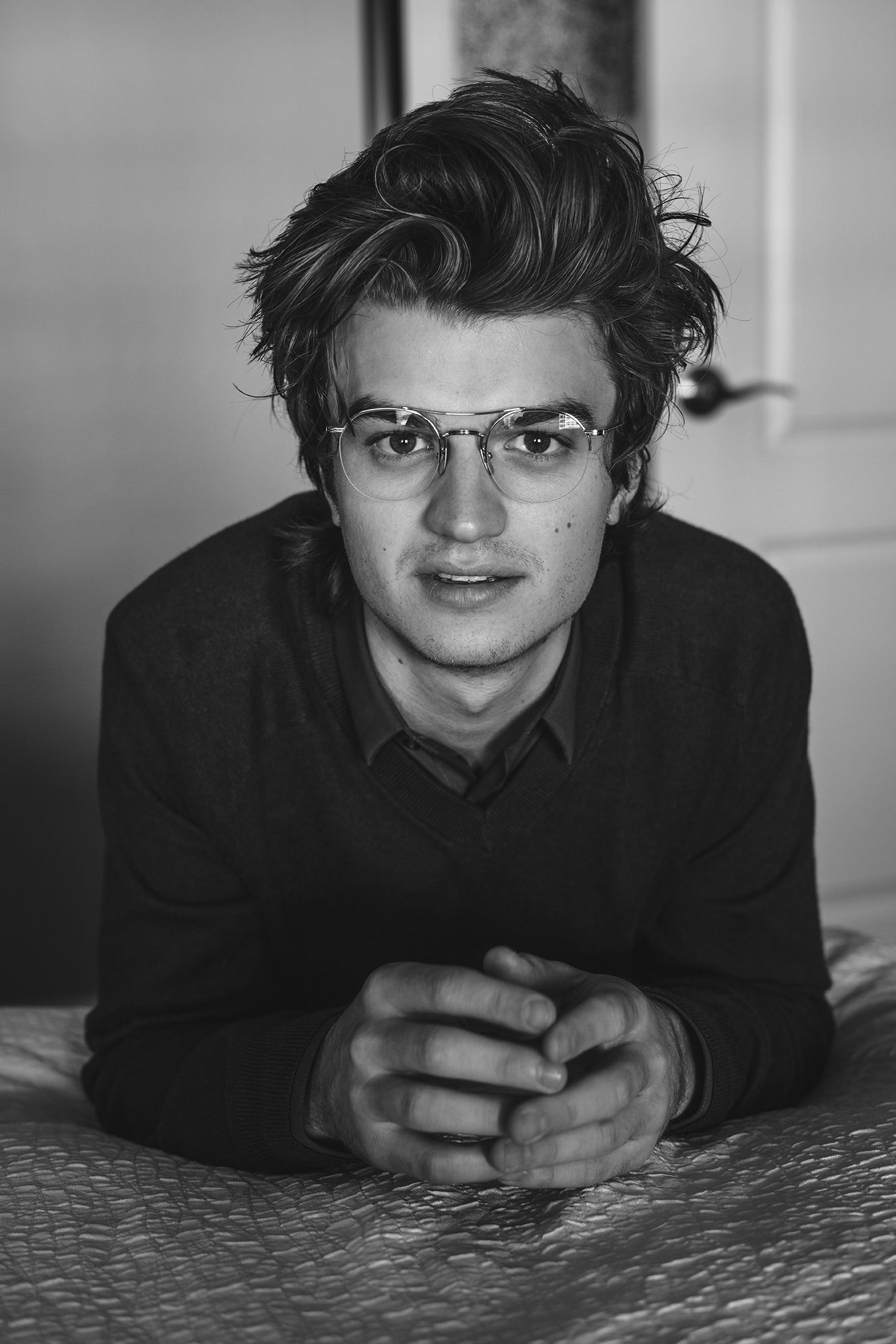 Joe Keery Wallpaper