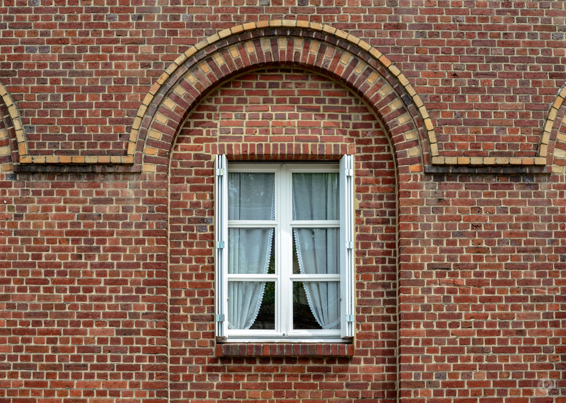 Window In Brick Wall Background High Quality Background