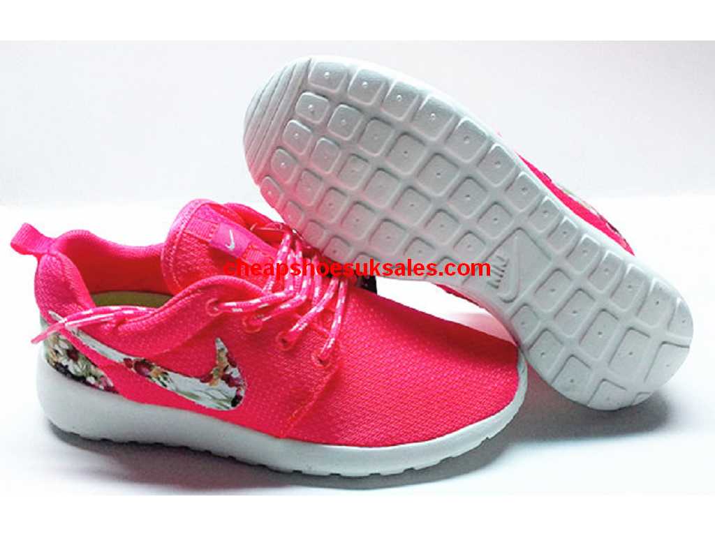 Nike Roshe Run Women Floral Pink Wallpaper