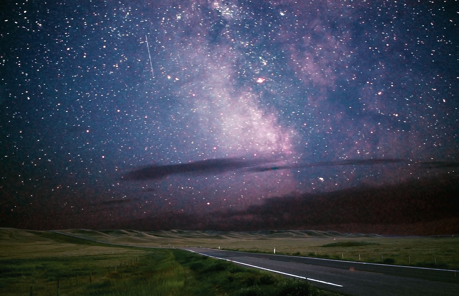 Wallpaper The Milky Way Over A Highway Samsung Galaxy S2 Skyrocket
