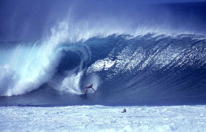 Hawaii Big Wave Surfing Image And Article Update