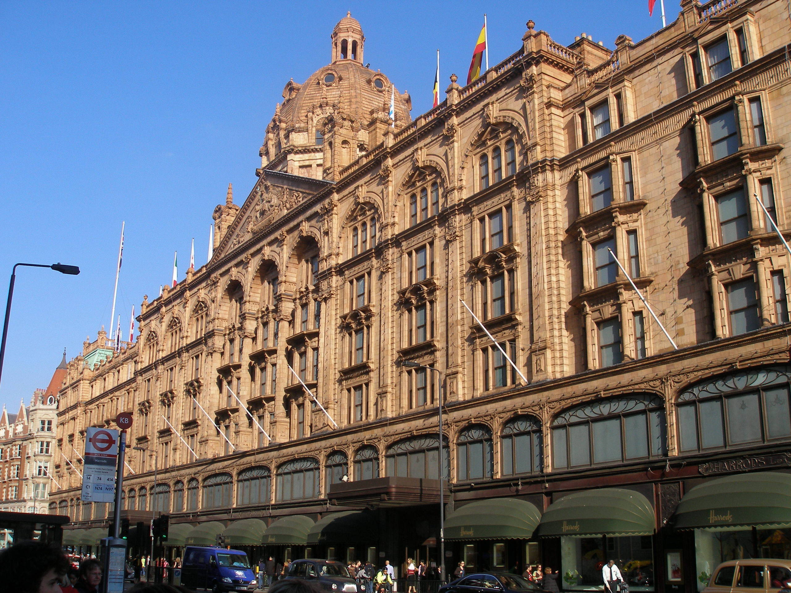 Harrods Wallpaper