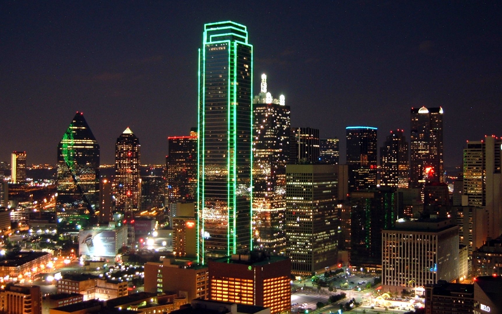 Dallas Texas At Night   wallpaper