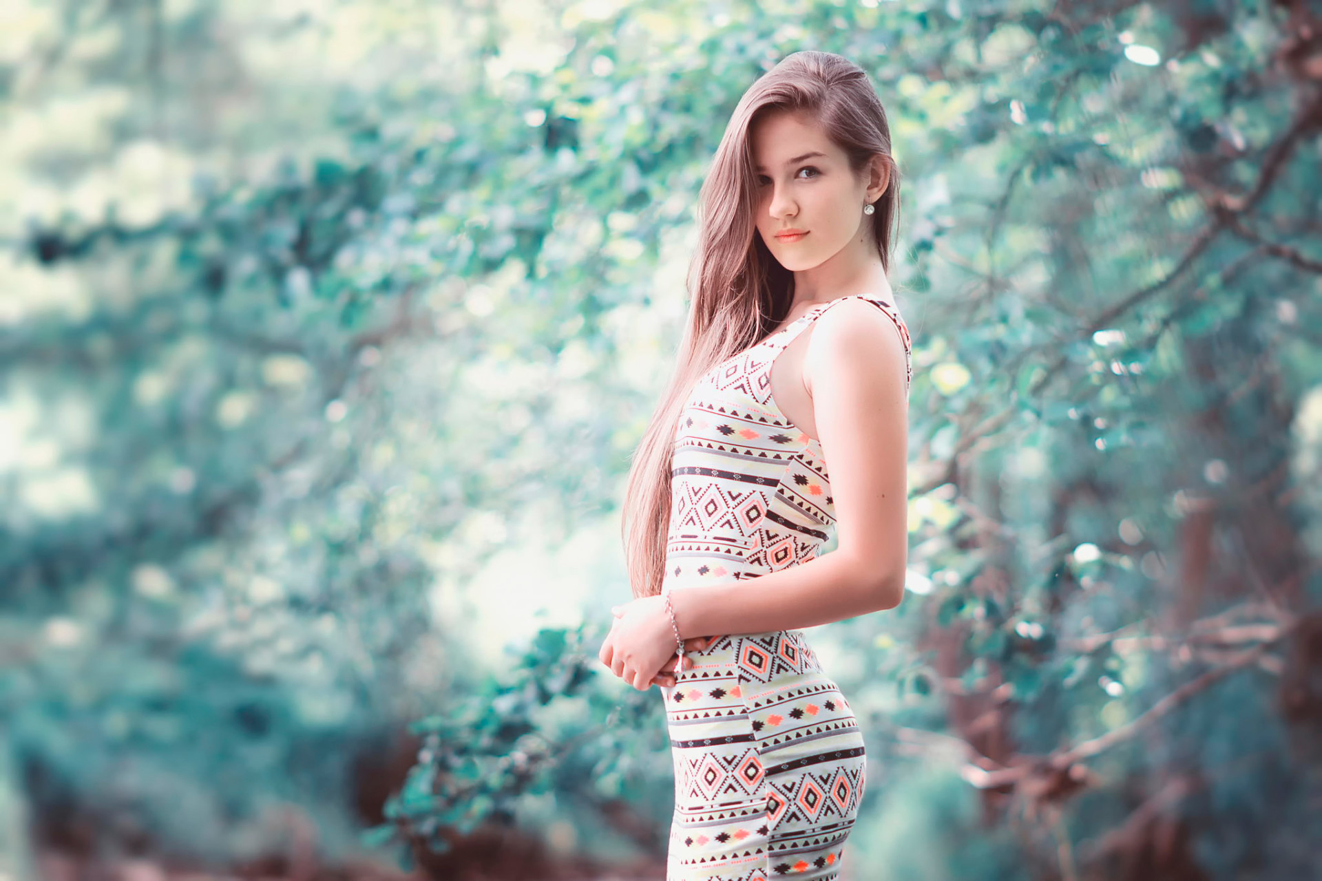 Asian Girls Wallpaper HD Desktop