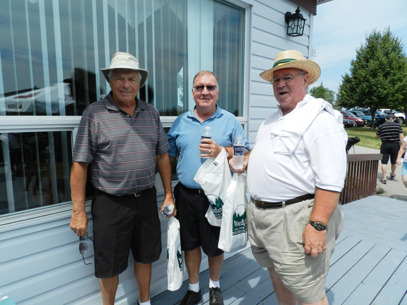 Free download winter deer scene [1024x768] for your Desktop, Mobile