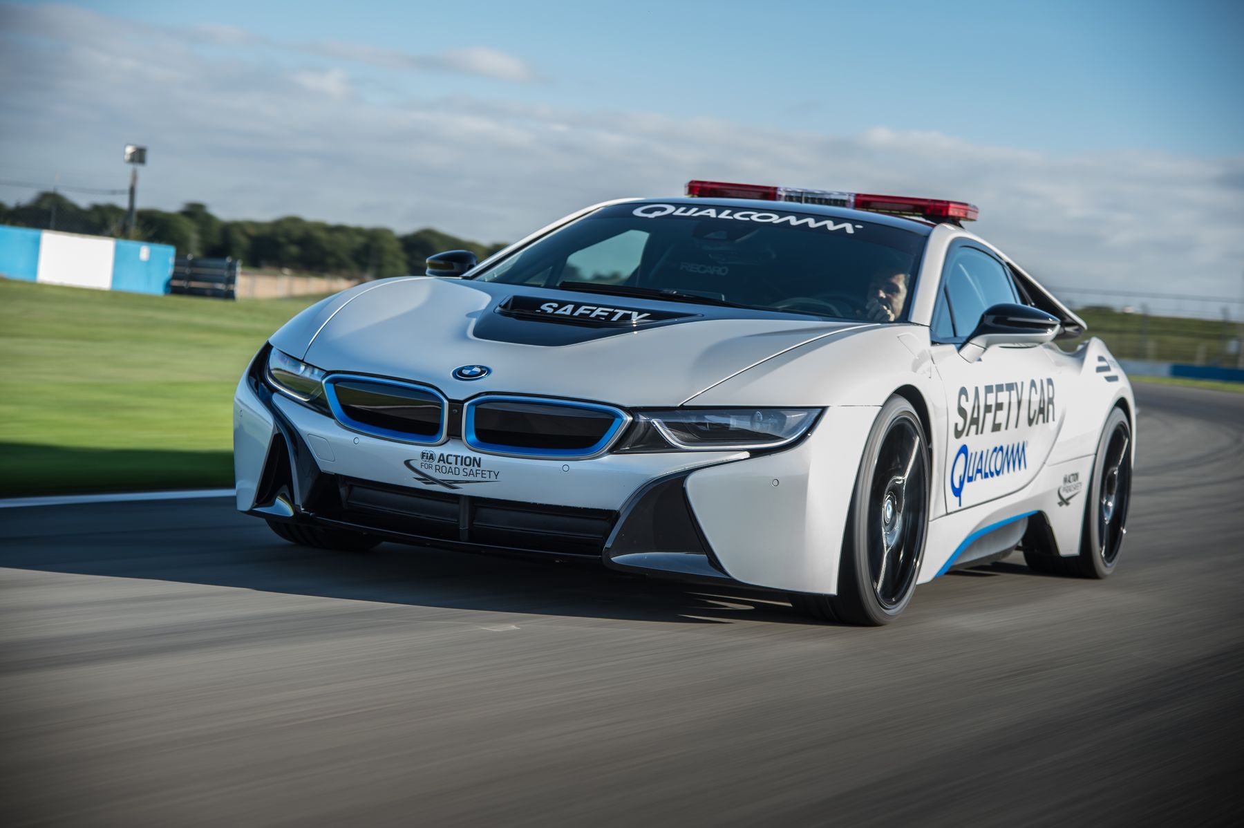 Refreshed Bmw I8 To Get Increased Electric Range