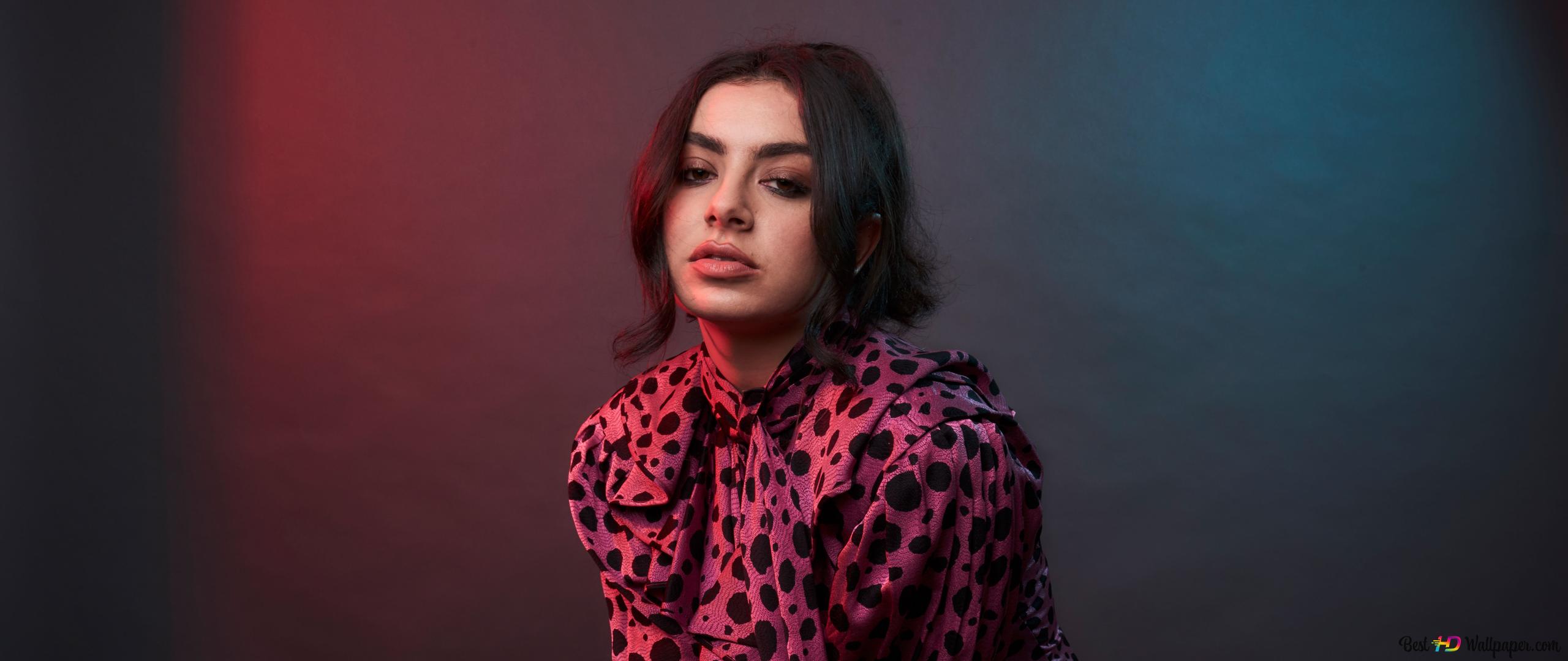 Charli Xcx Wallpaper