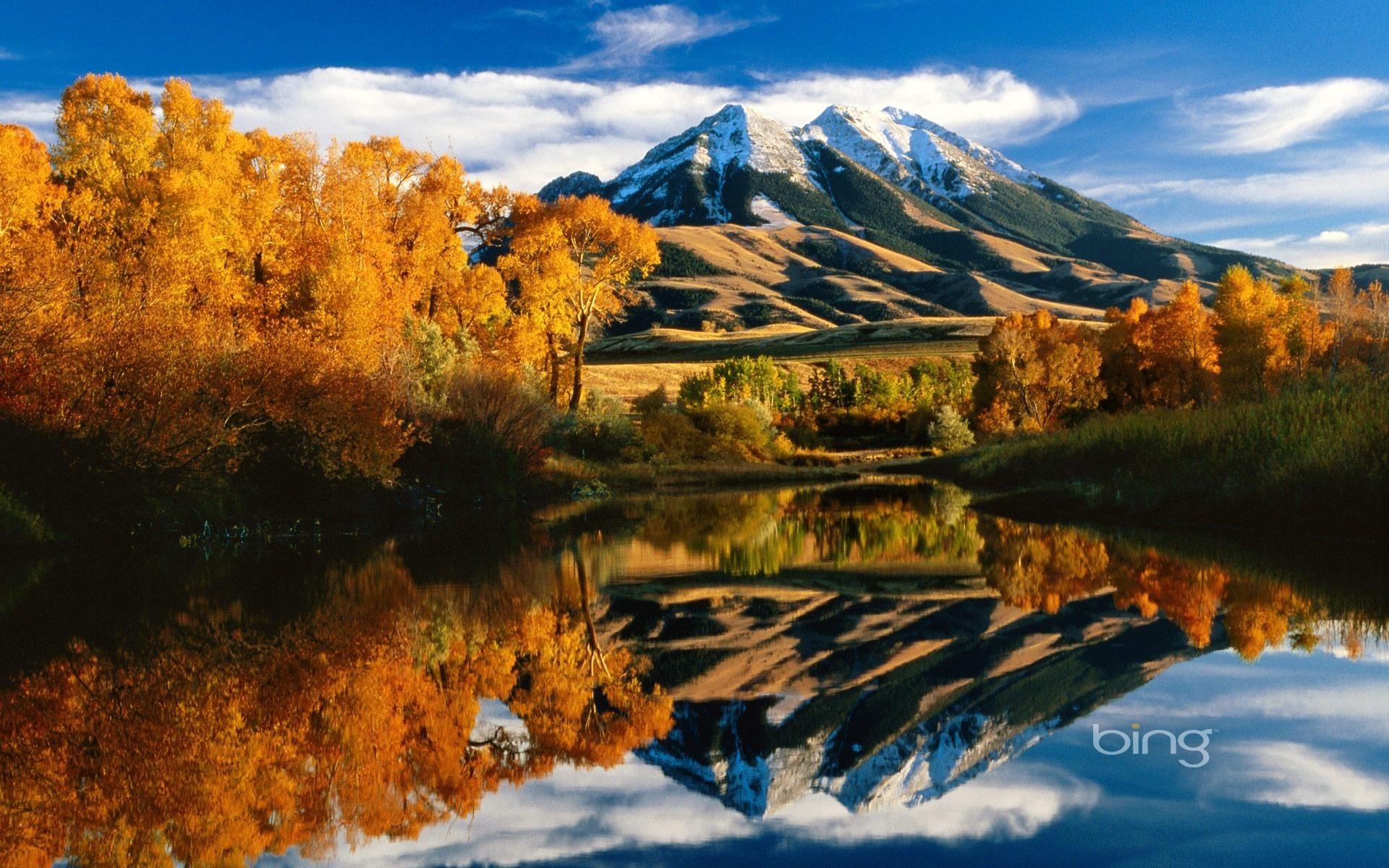 Beautiful Mountains Reflection In The Lake High Quality Wallpaper