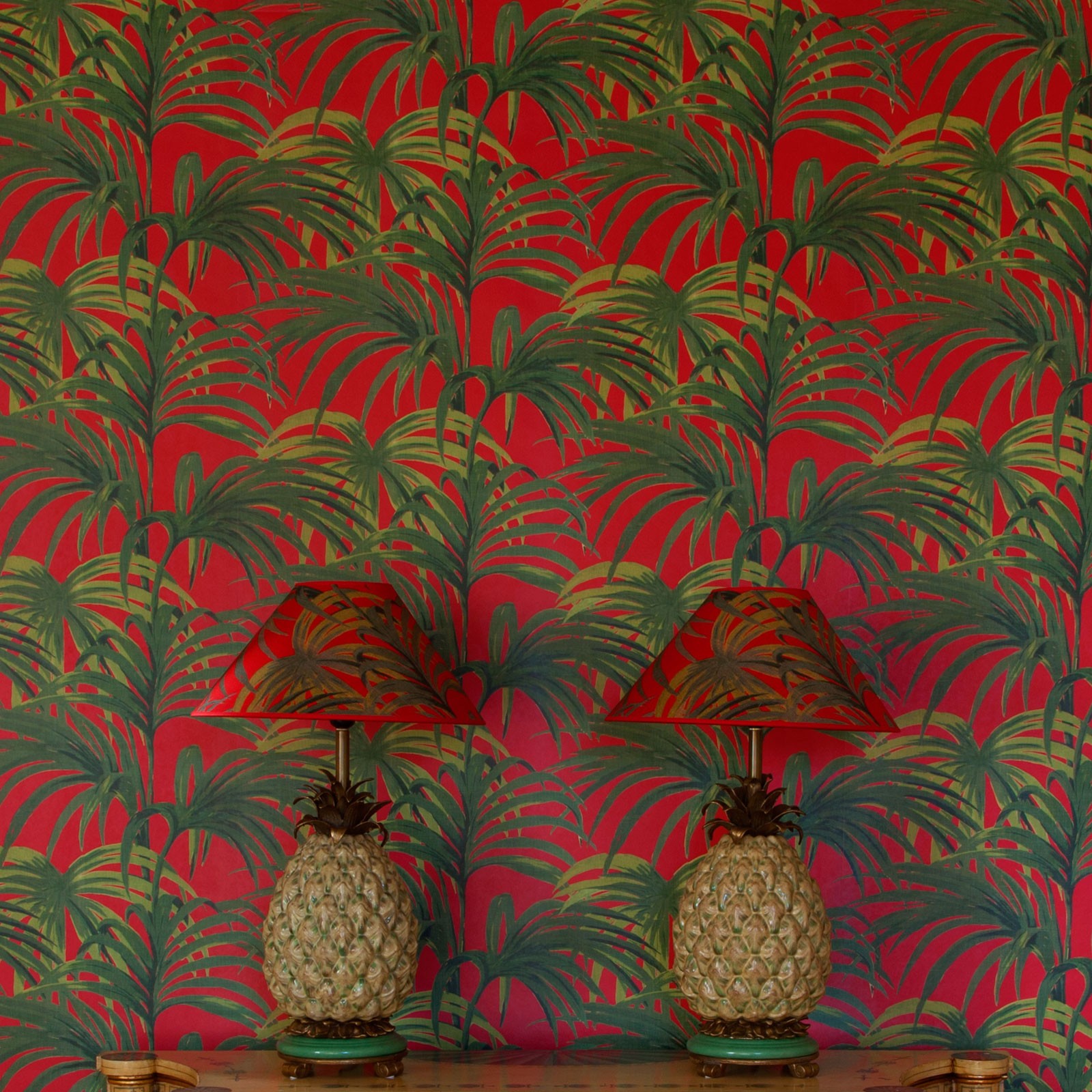 Palmeral Wallpaper Red Green Pinpina