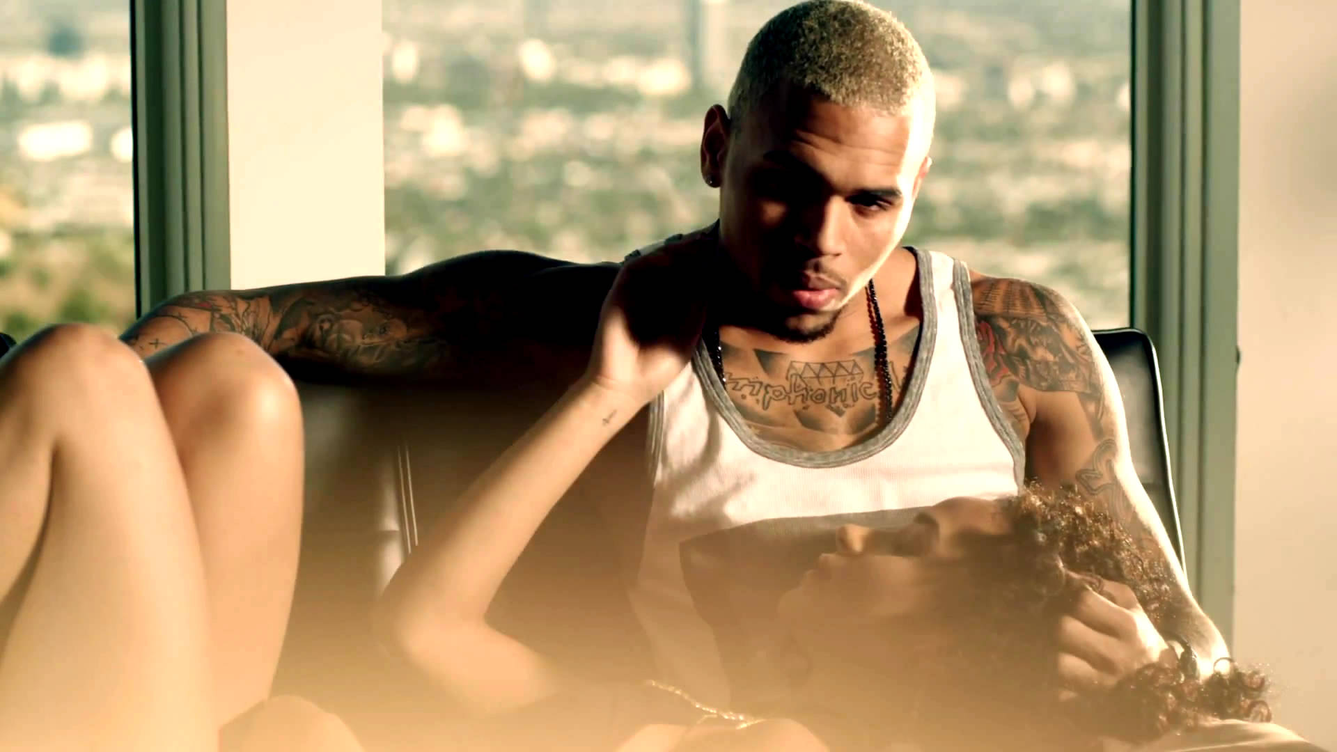 Chris Brown HD Wallpaper Pictures
