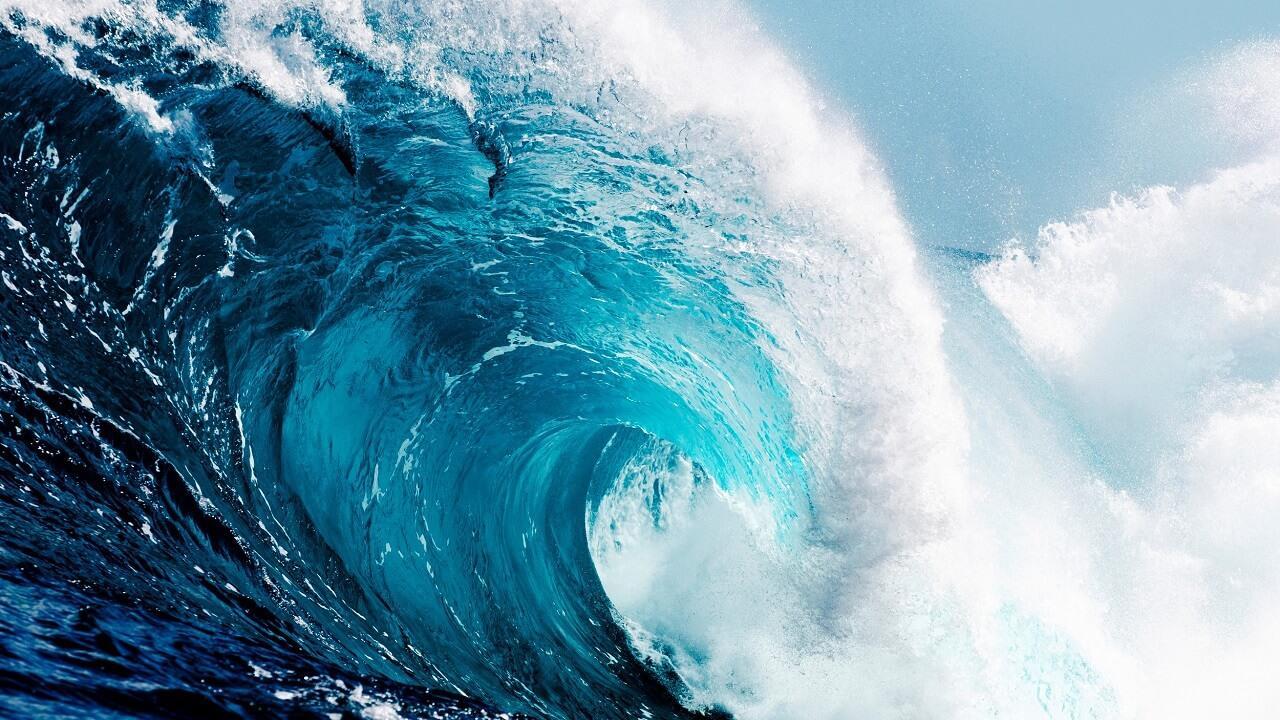 Tsunami Wallpaper For Android Apk