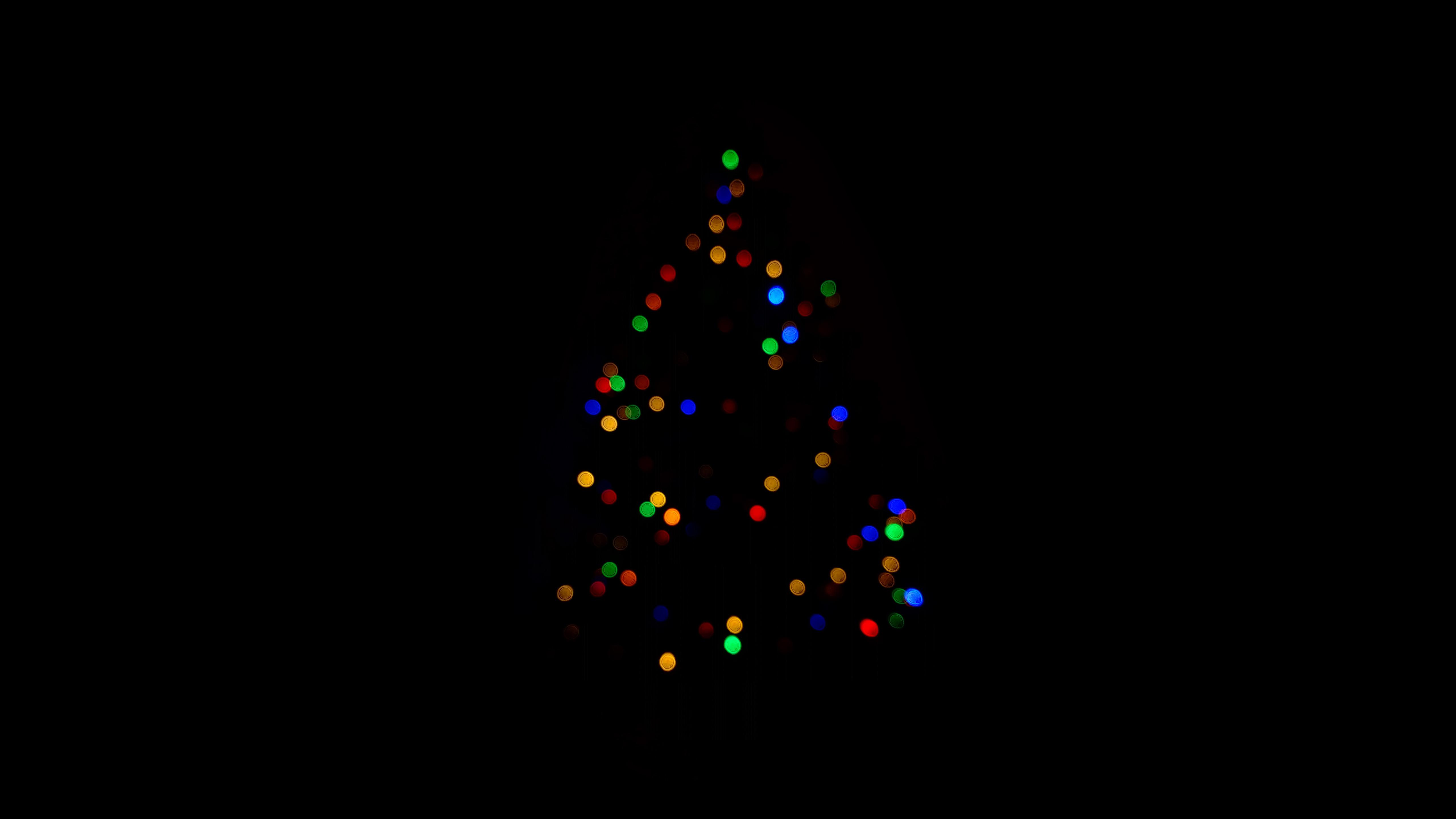 Christmas Tree Minimalism Dark 4k Laptop Full HD 1080p