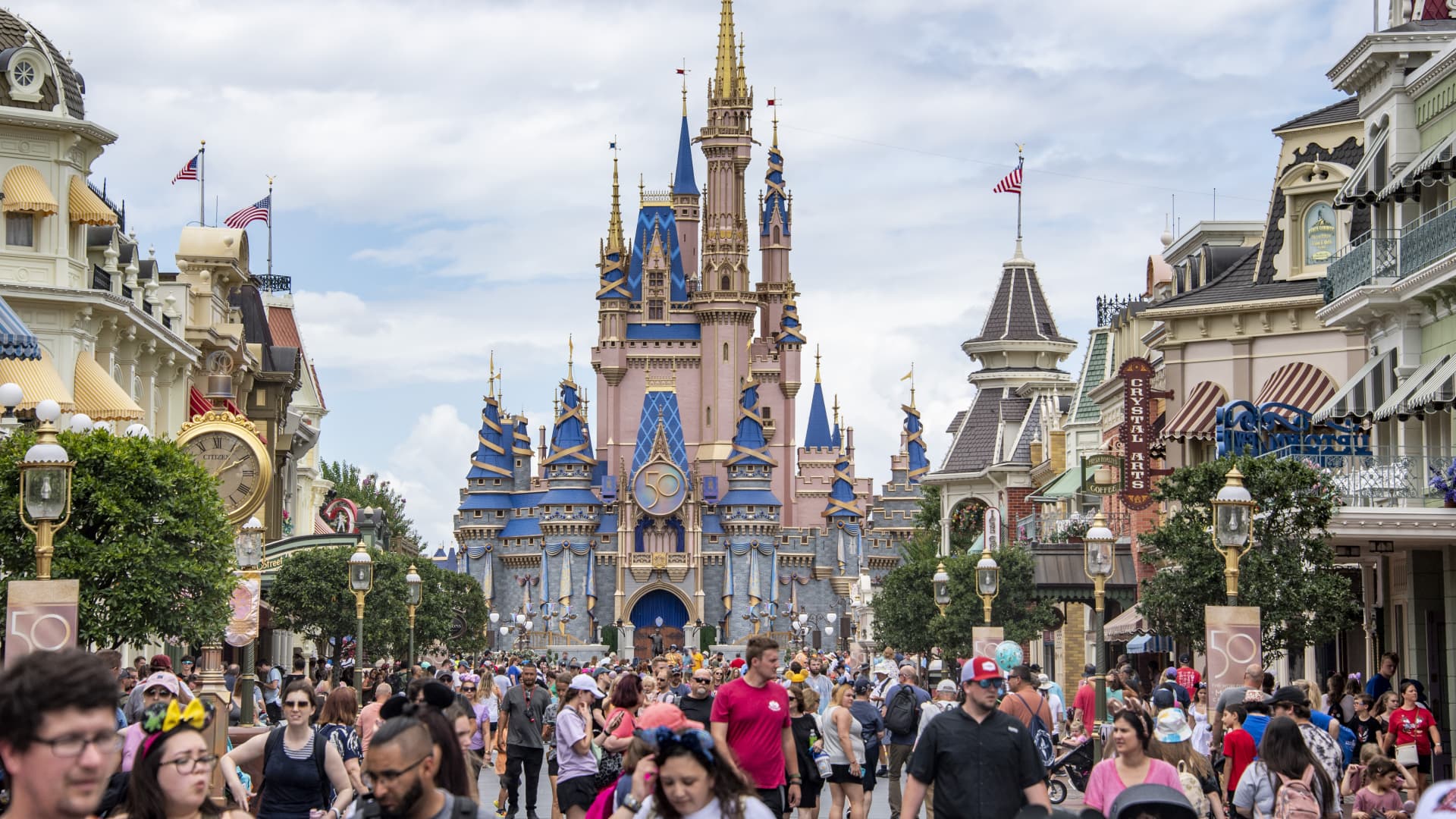 Are The Lines At Disney World Long No If You Follow These Tips