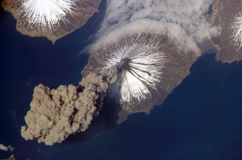 Volcano Eruption Wallpaper