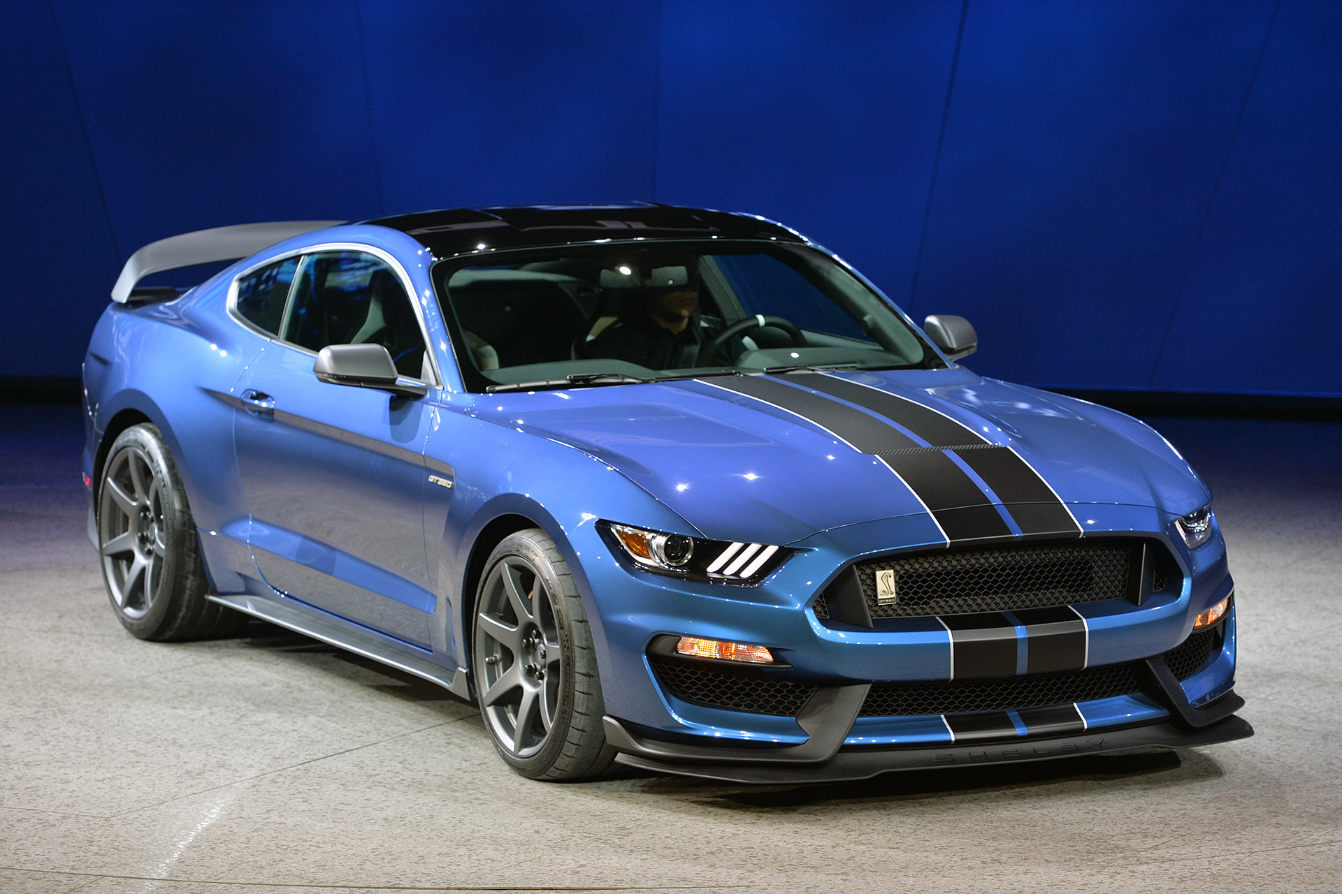 Ford Shelby Gt350r Detroit Photo Gallery Auto