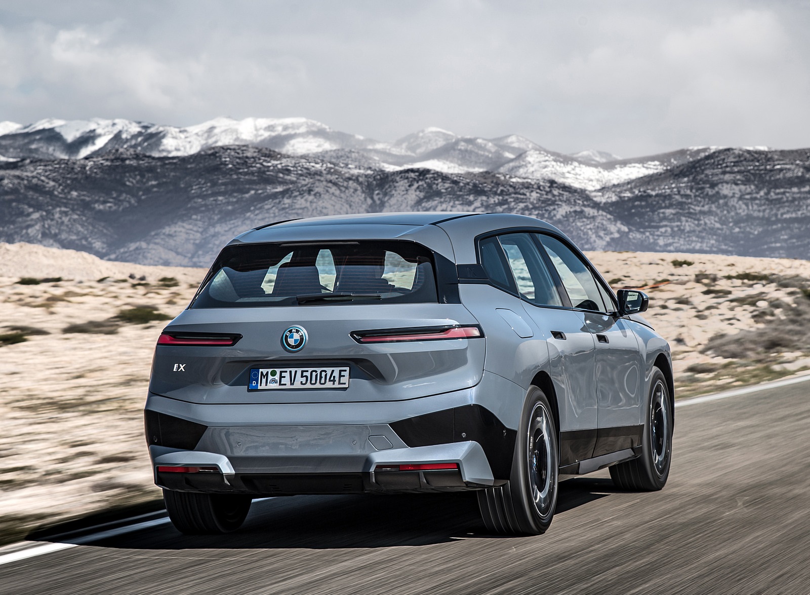 Bmw Ix Xdrive50 Rear Wallpaper