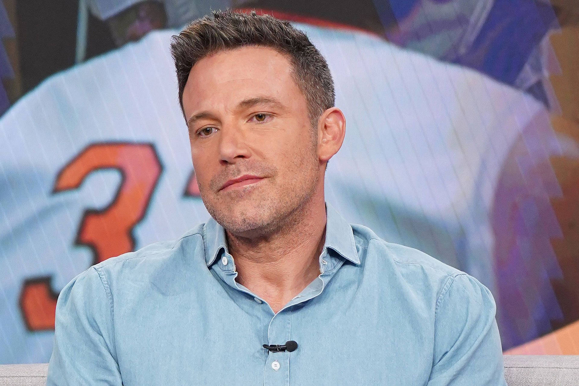 Ben Affleck In Blue Wallpaper