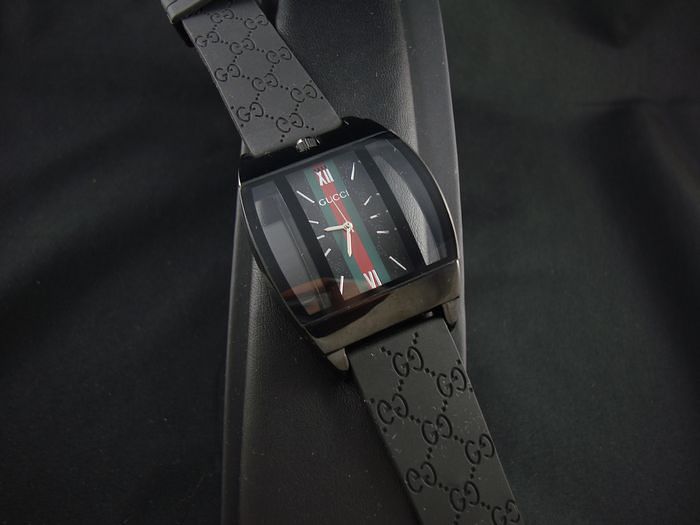 Black Gucci Leather Watch HD Wallpaper Res