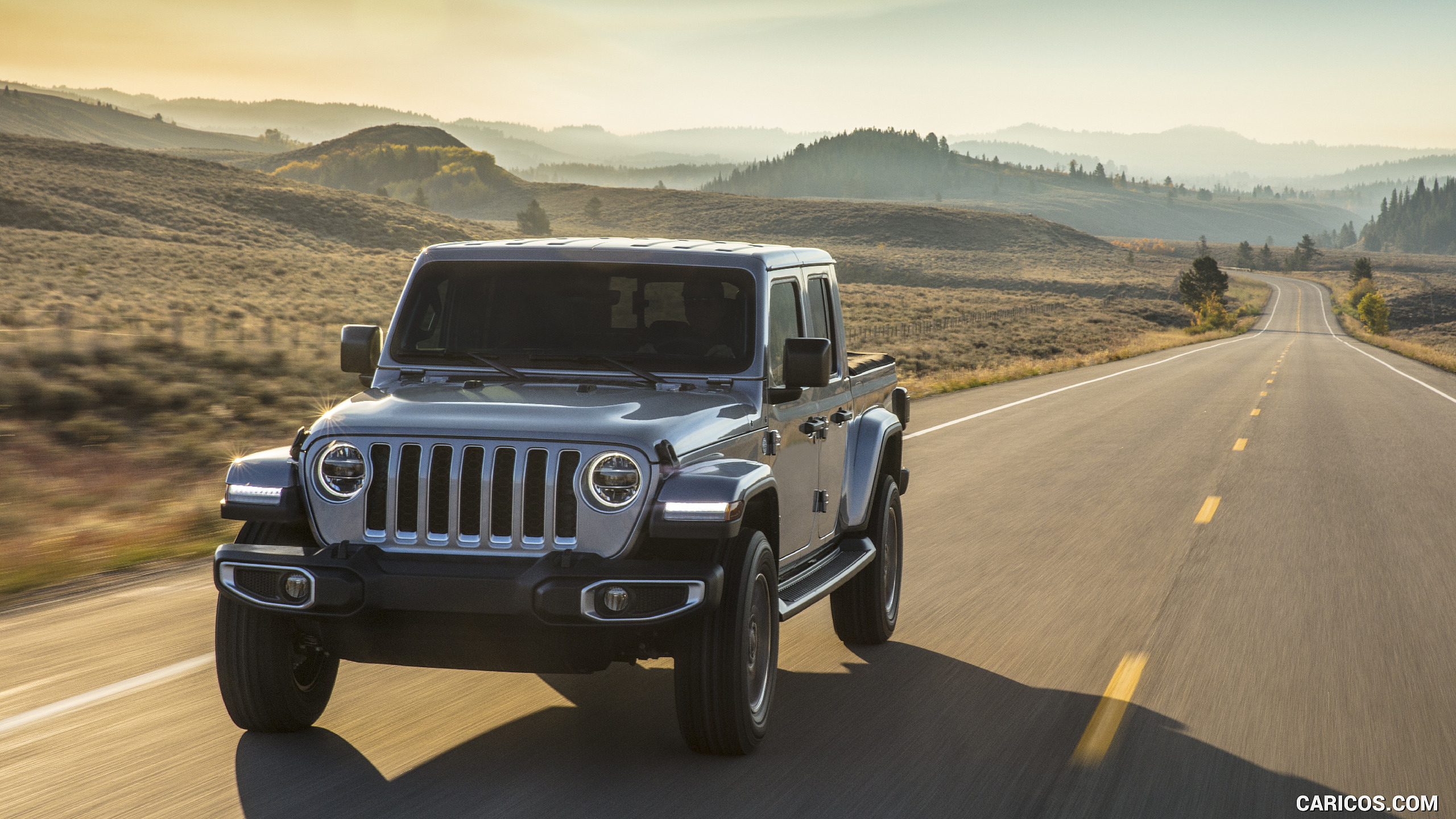 Jeep Gladiator Overland Front HD Wallpaper