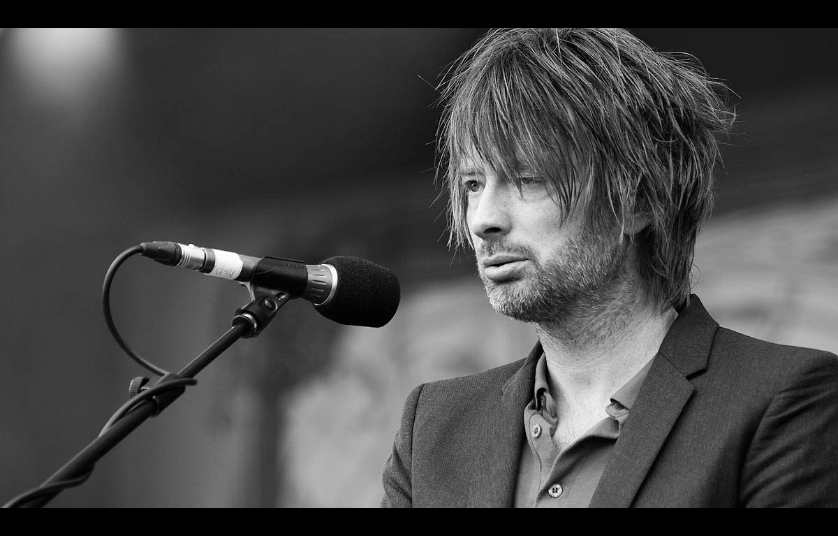 Thom Yorke From Latitude High Resolution HD Wallpaper Of Celebrity