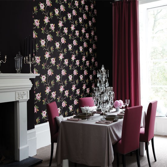 Dramatic Dining Room With Feature Wall Decorating Ideas
