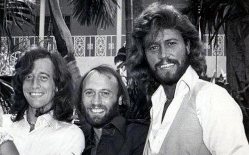 Photos Wallpaper Image In The Bee Gees Club Tagged