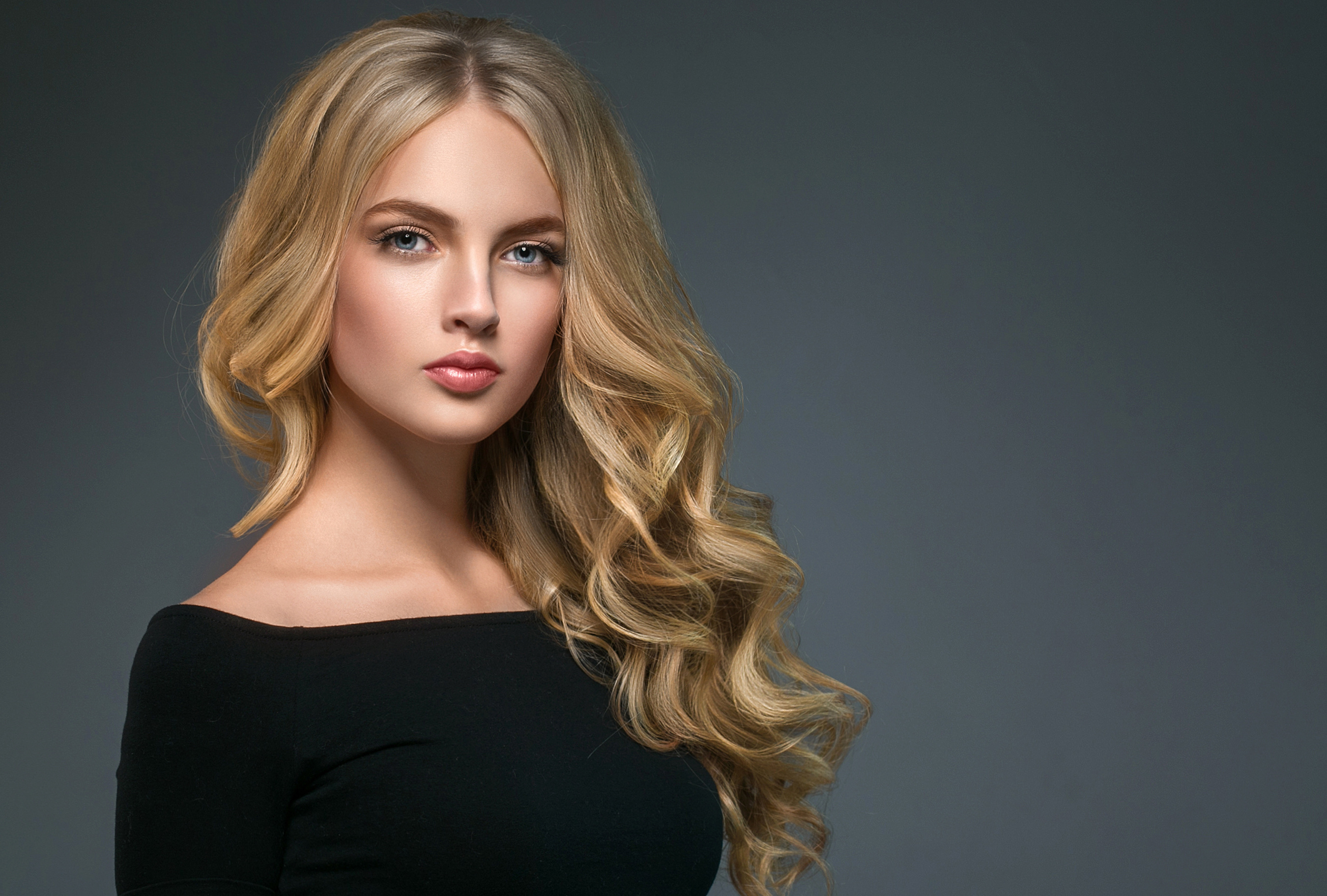 Long Hair Blue Eyes Blonde Woman Model HD Wallpaper