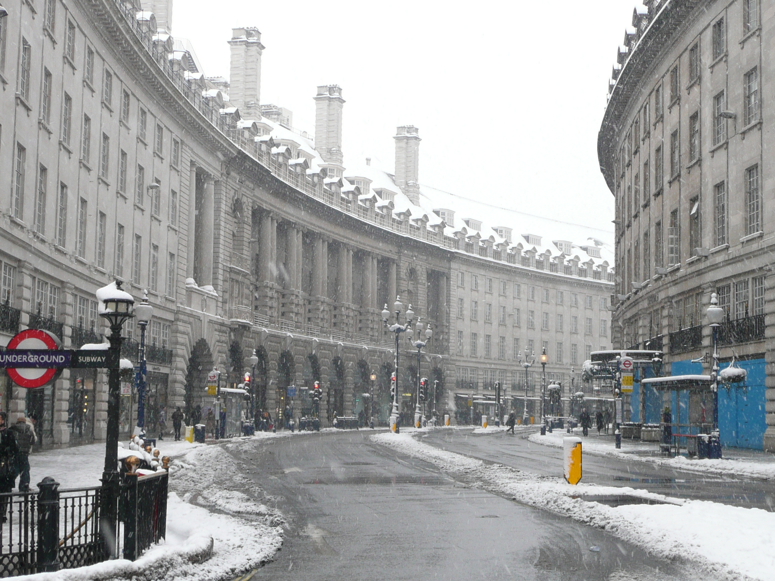 Snow In London Regent Street Wallpaper And Image