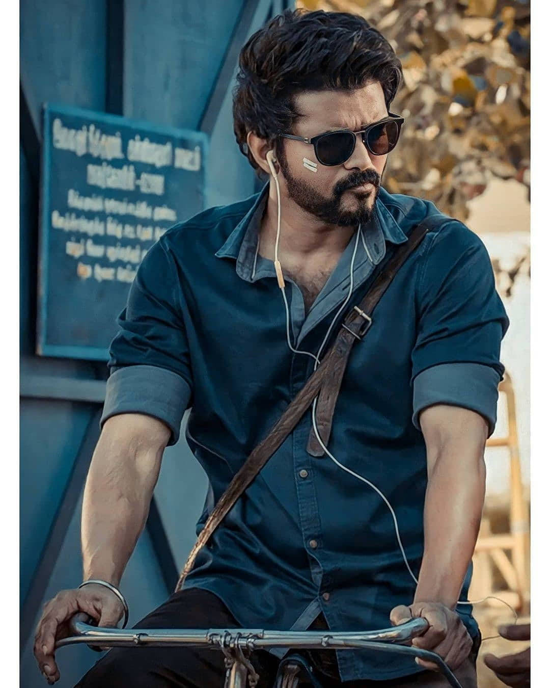 Master Vijay HD Wallpaper