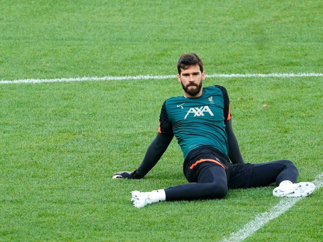 Alisson Becker Wallpaper