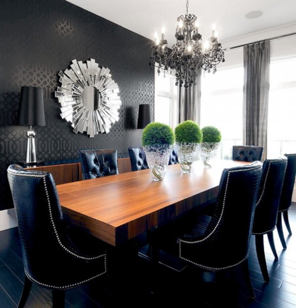 bold wall paper can be subtle and glamorous