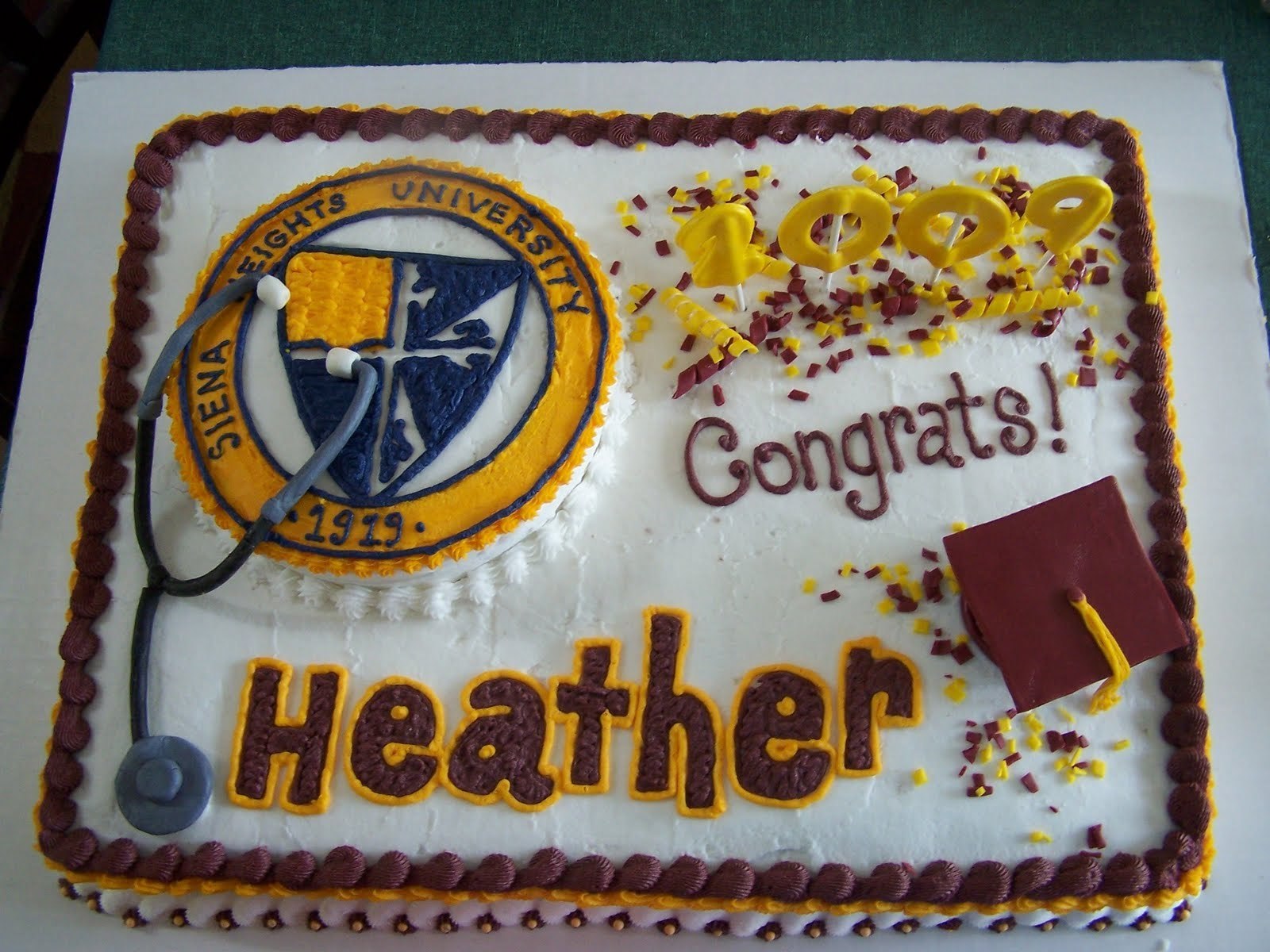 Julie Daly Cakes Graduation Cake Picture