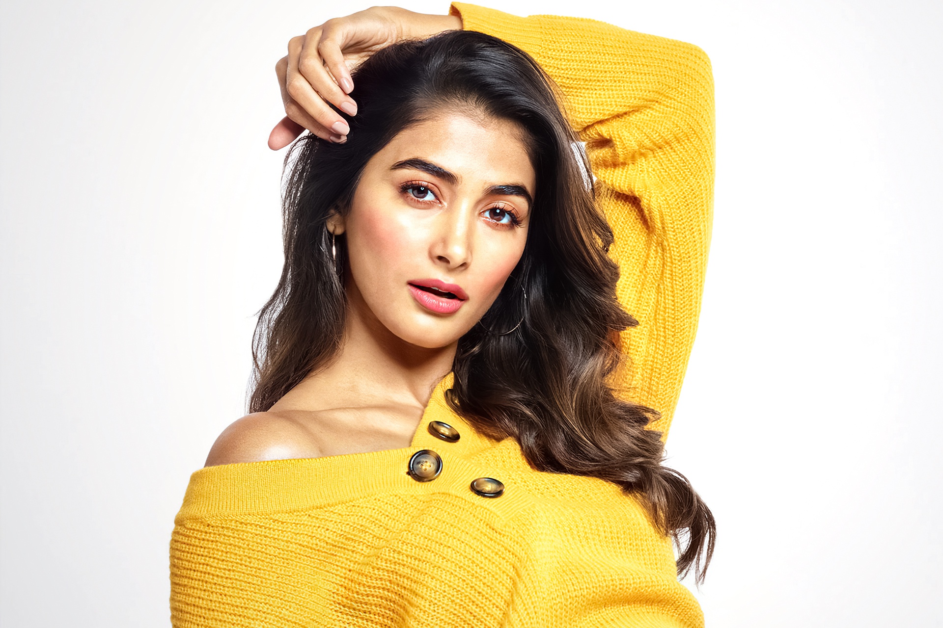 Brown Eyes Indian Black Hair Actress Celebrity Pooja Hegde HD Wallpaper