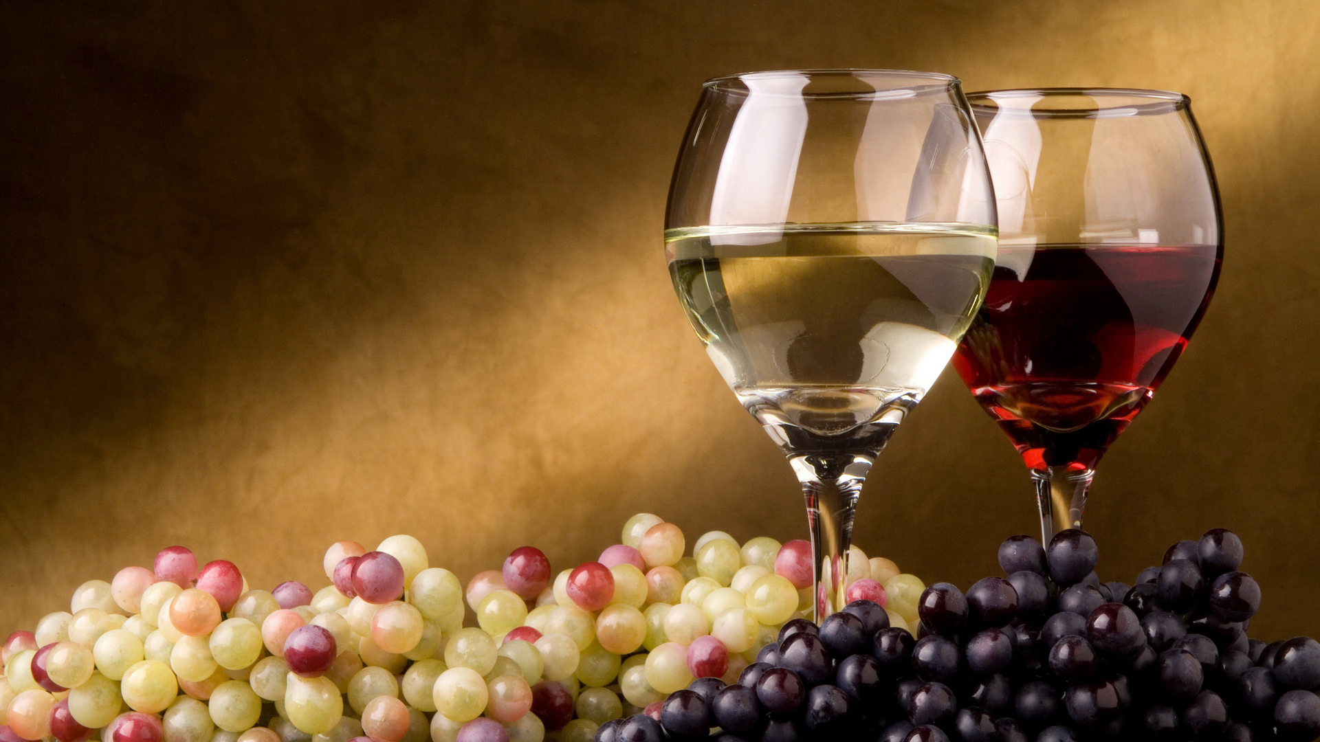 Wine And Grape Wallpaper Full HD 1080p