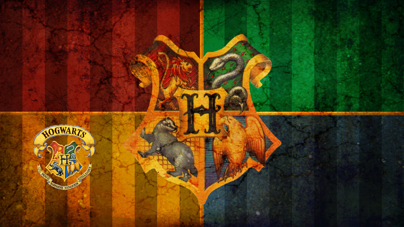 Hogwarts Crest Tumblr Background by consultingtimepilot 1366x768