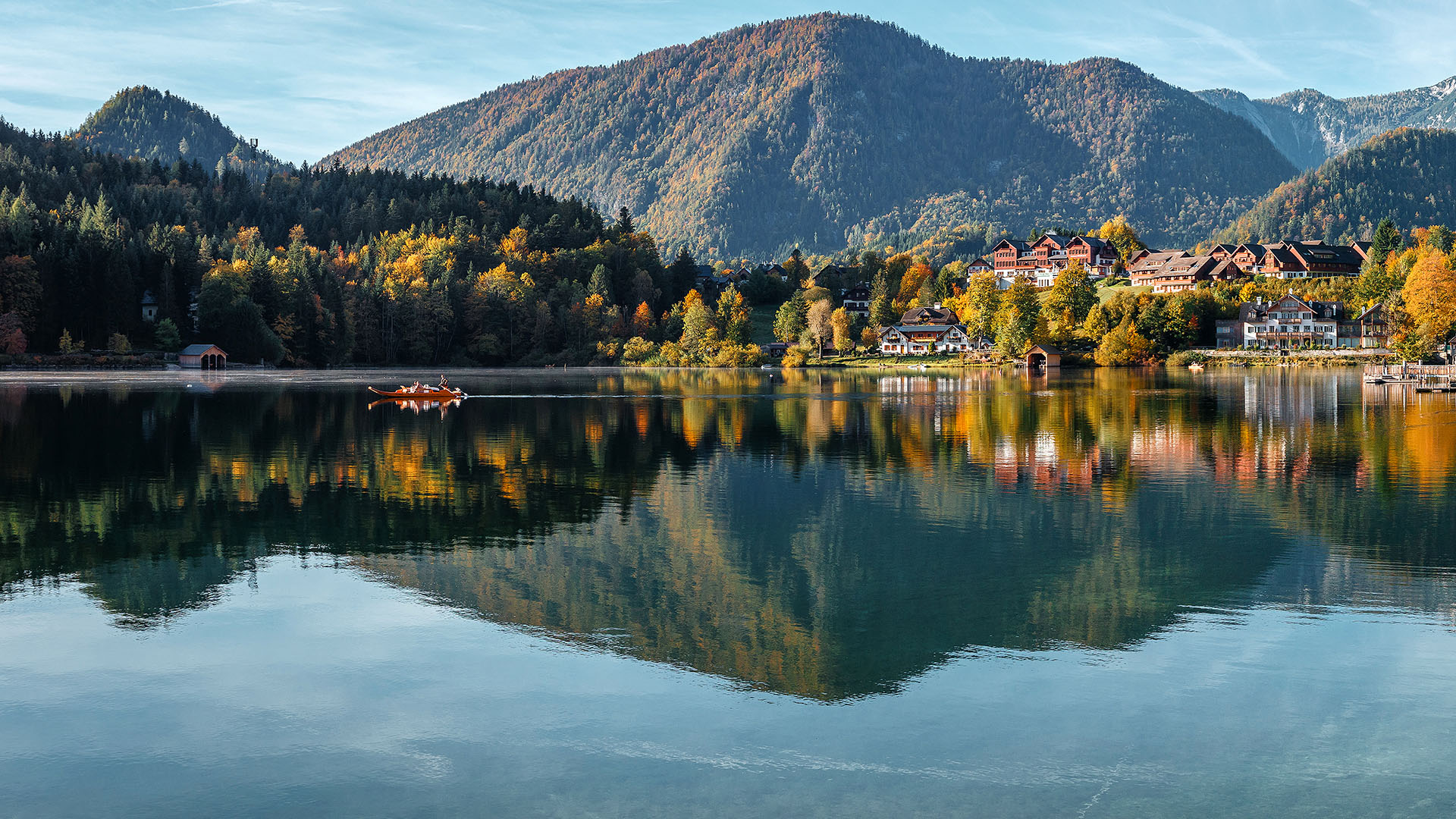 Sunny Autumn Landscape At Alpine Lake Gosausee Vorderer Austria Wallpaper