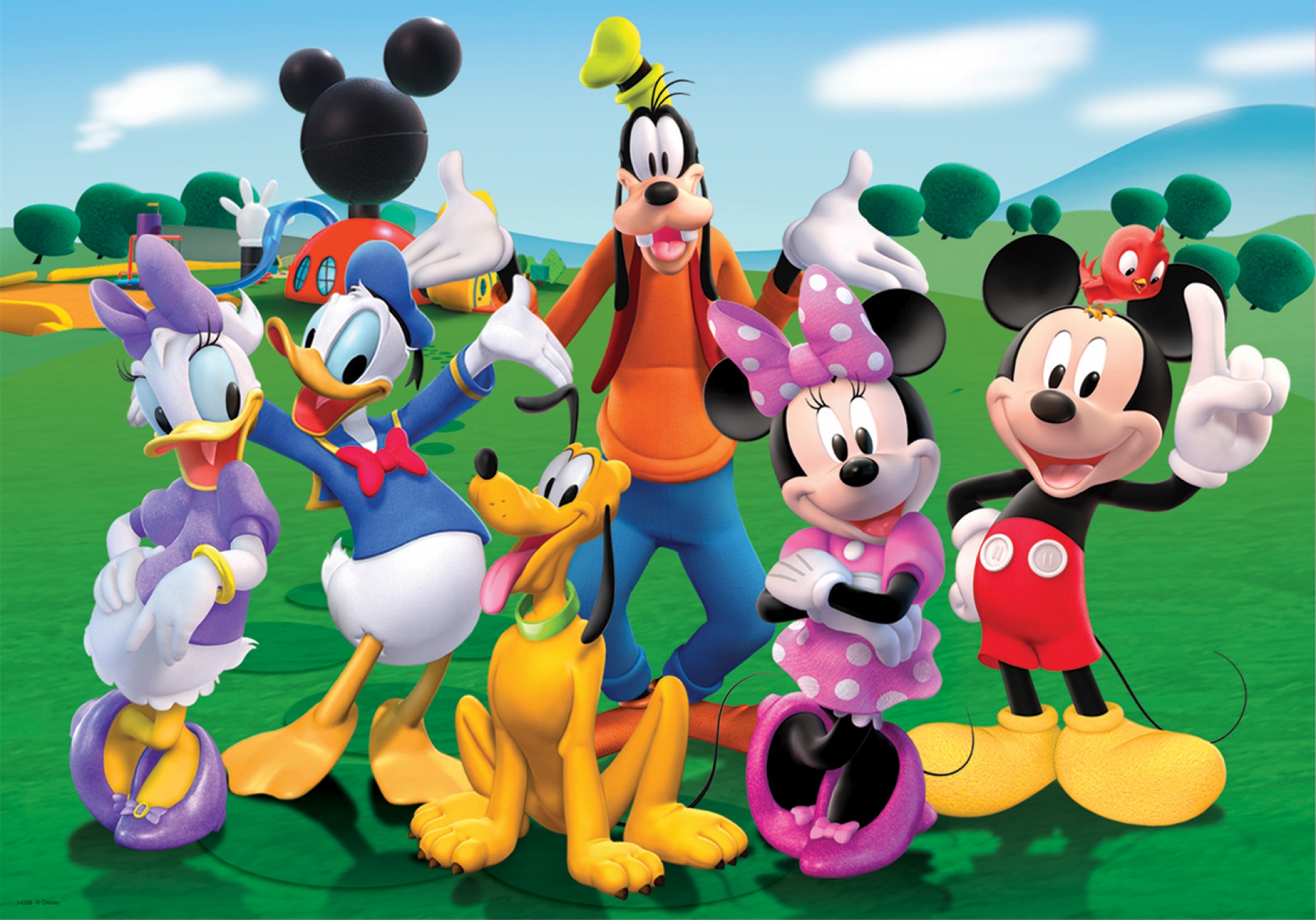 Mickey Mouse And Minnie Fun Wallpaper HD