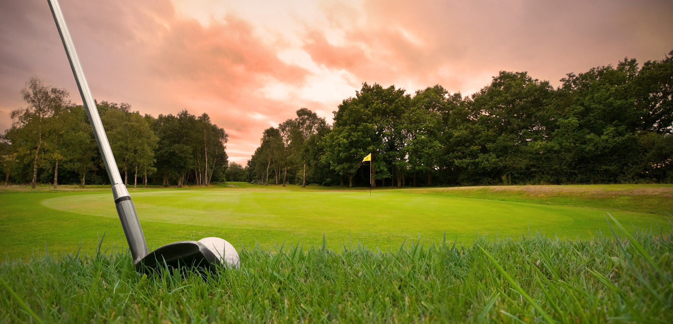 Golfing Desktop Wallpaper