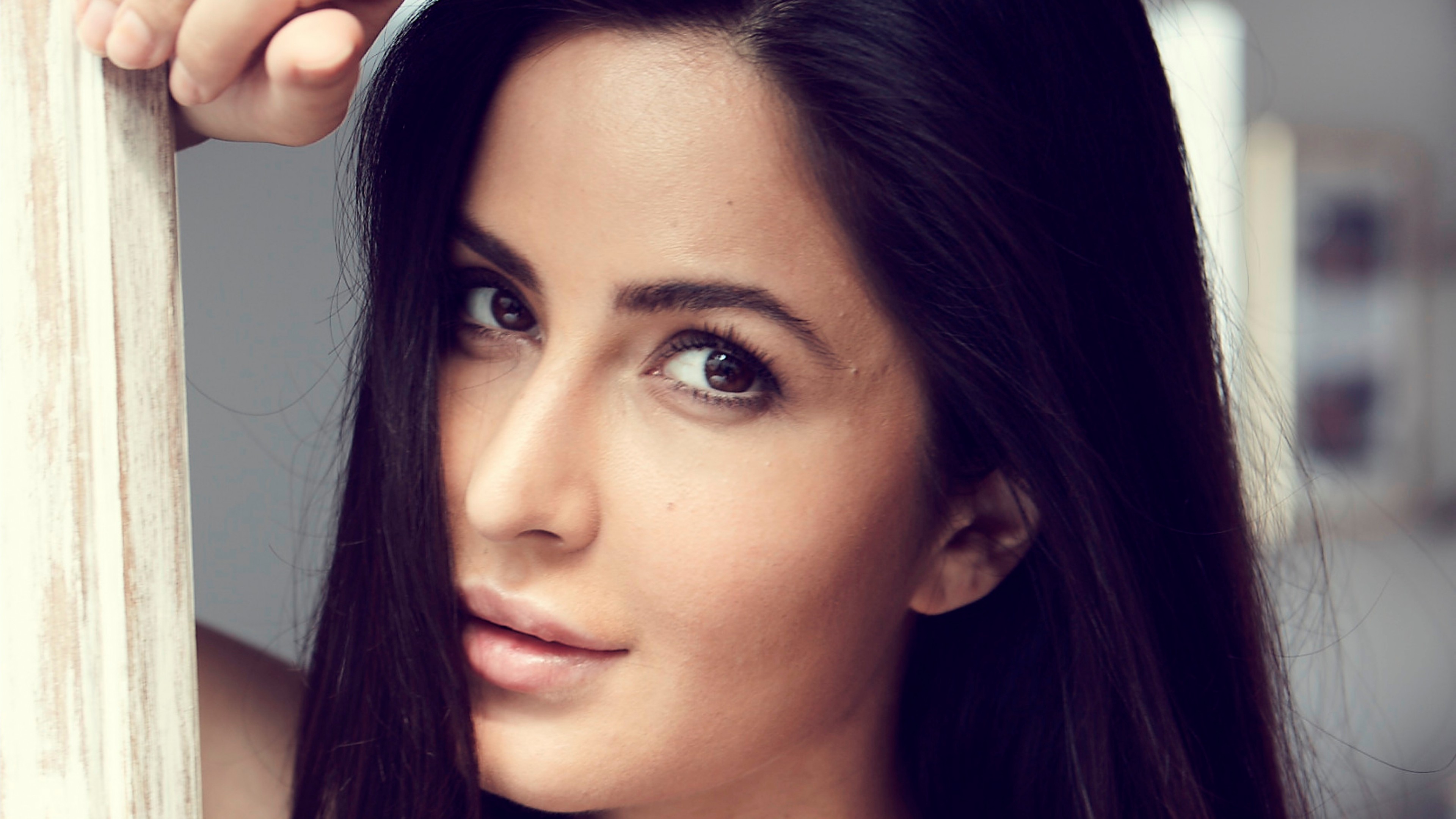 Katrina Kaif HD Wallpaper