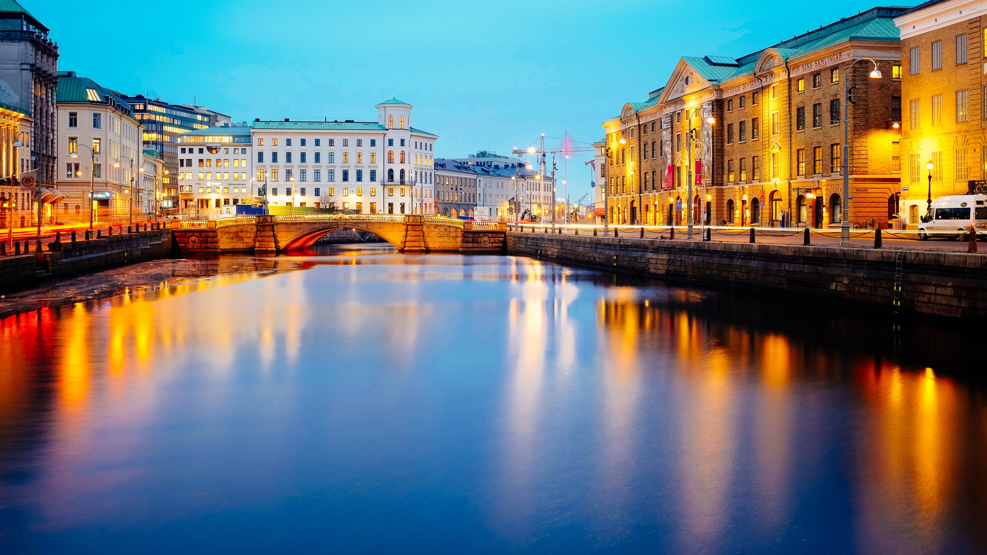 Gothenburg Wallpaper Top Background