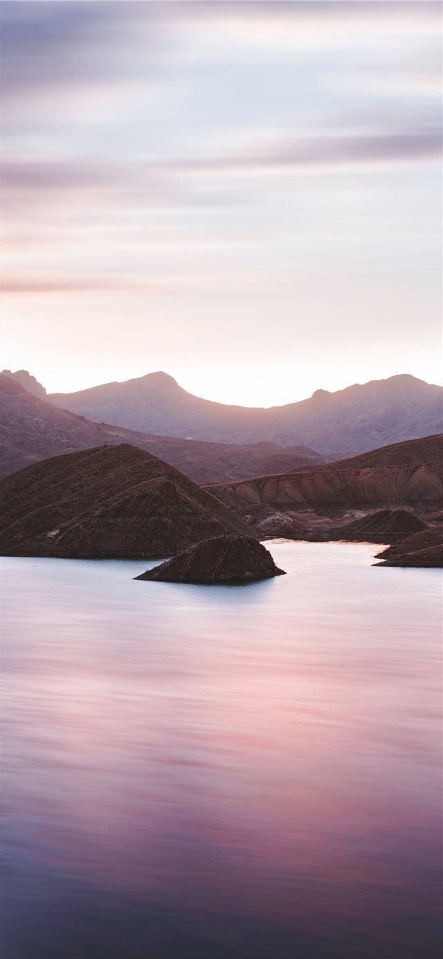 Calm iPhone X Wallpaper Light Horizon Island Iran Cloudscape