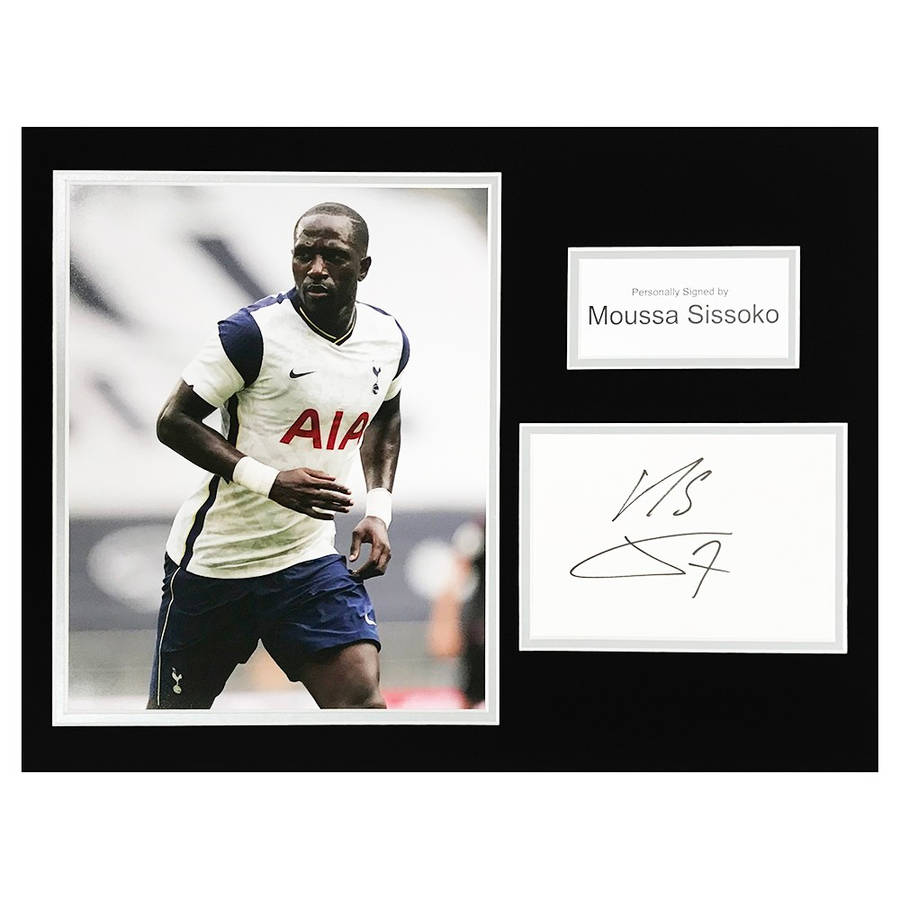 Caption Moussa Sissoko Charging Forward In A Game Uvx019nfw5pwz1q1 Wallpaper