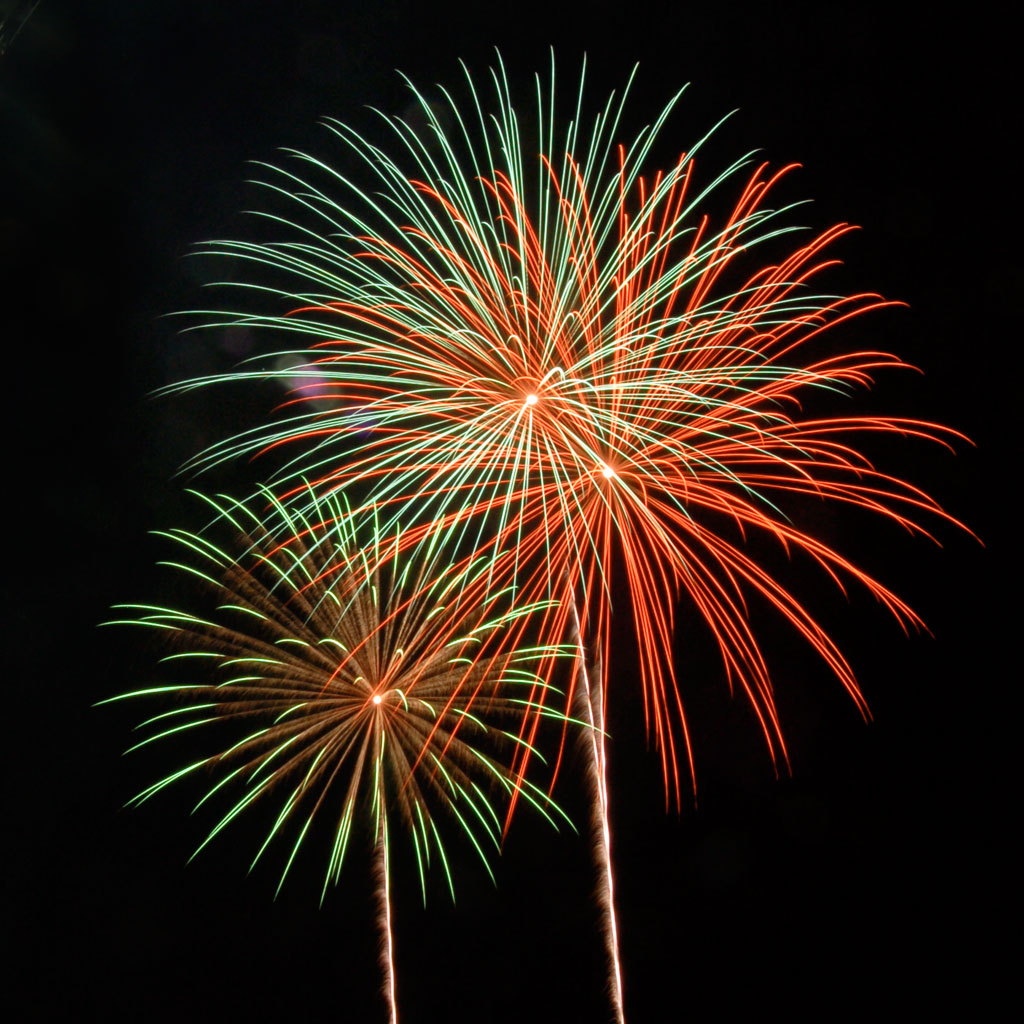 Fireworks iPad Wallpaper