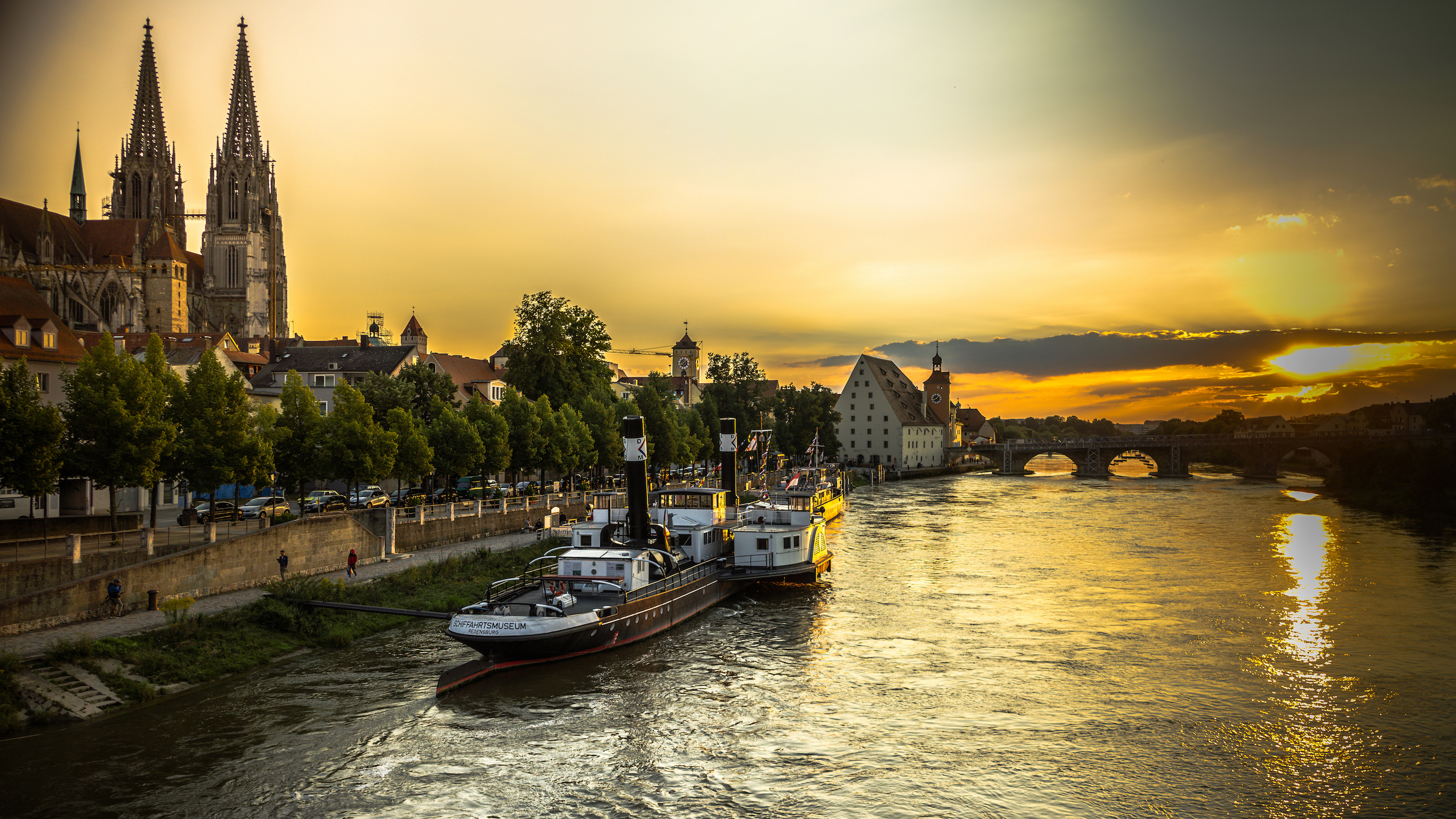 Regensburg Wallpaper Galerie Mactechnews De