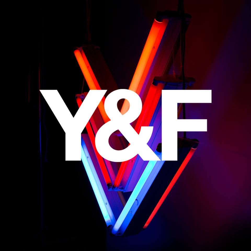 Hillsong Young S Youth Revival Tops Billboard