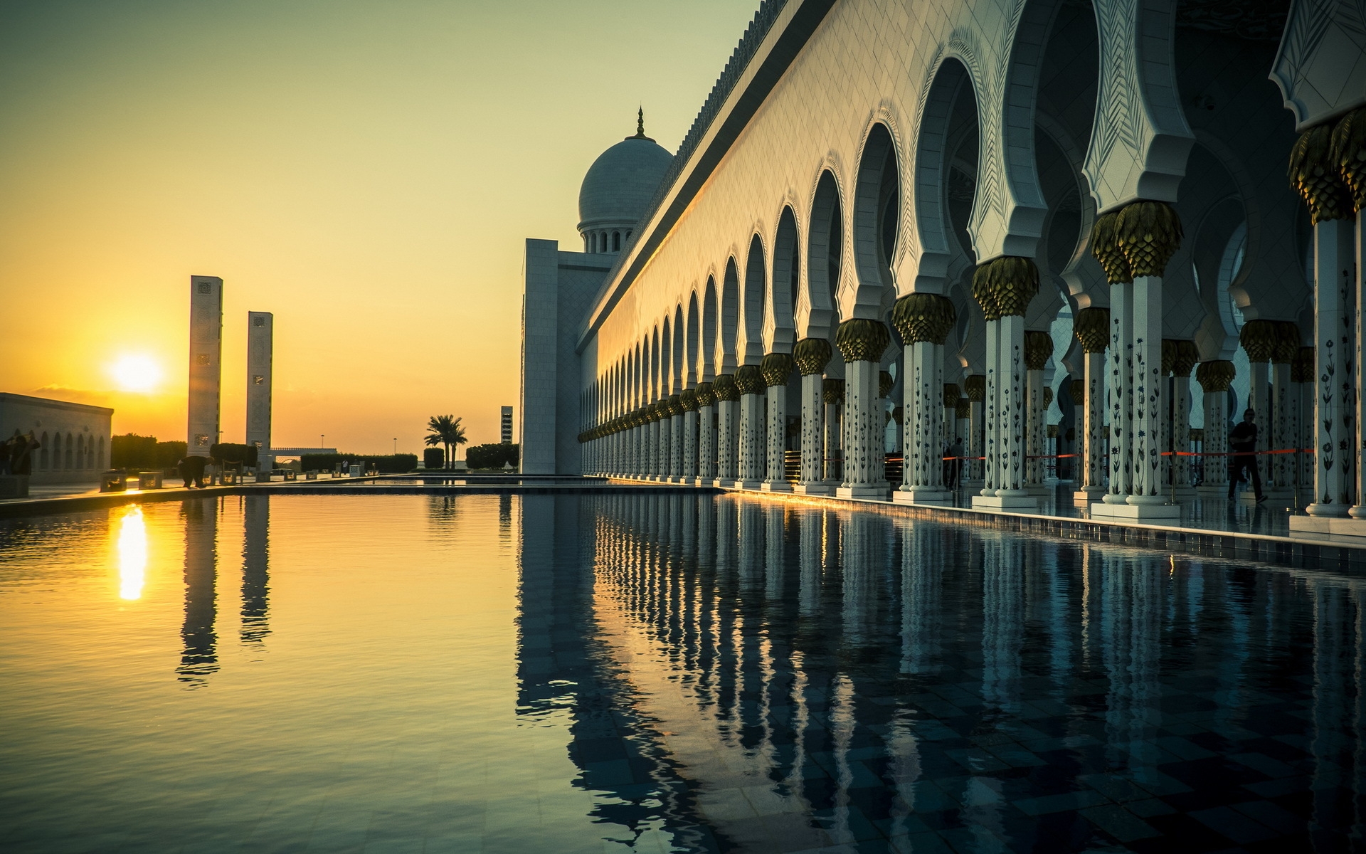 Dubai City Wallpaper