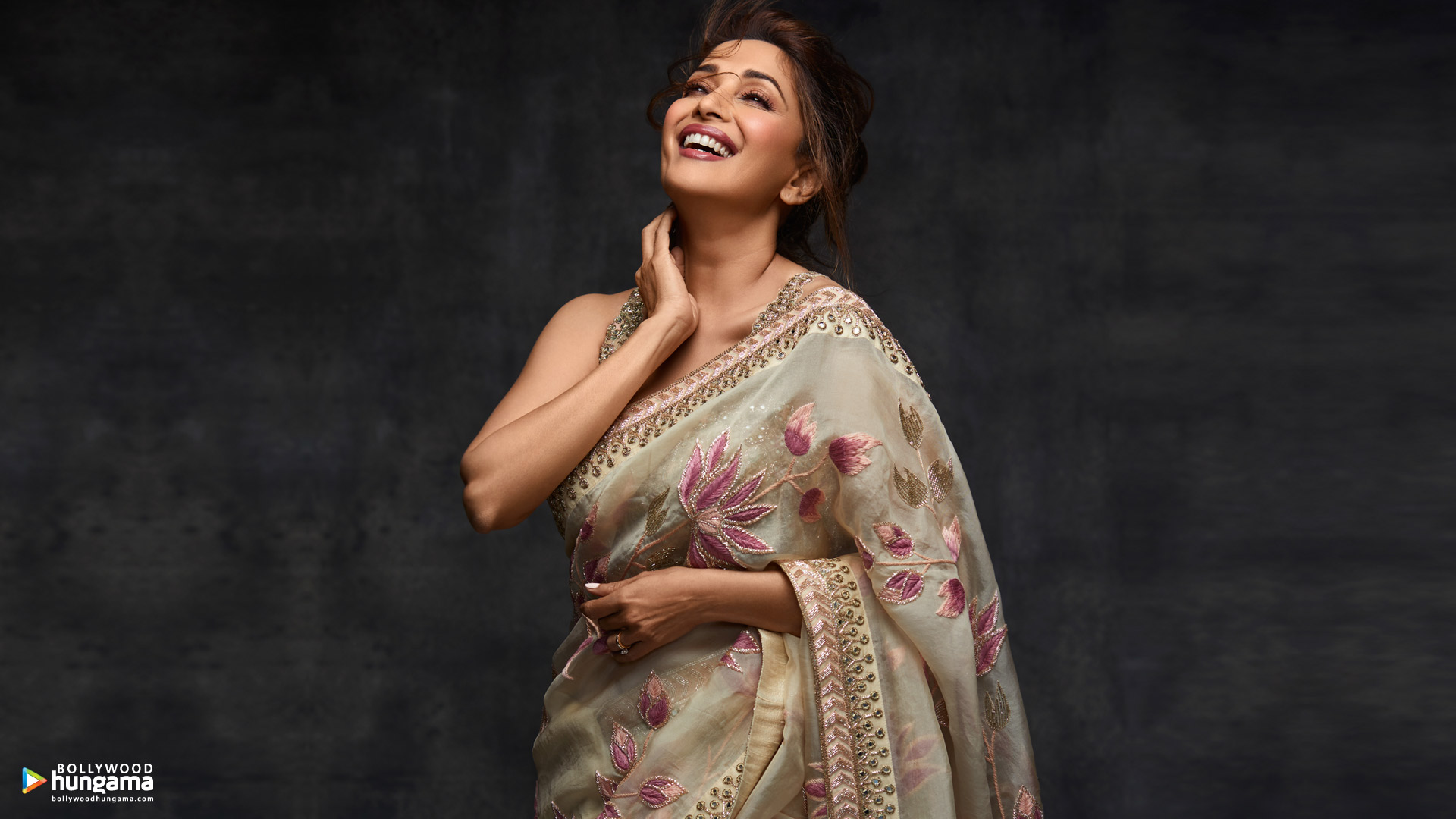 Madhuri Dixit Wallpaper Full Size