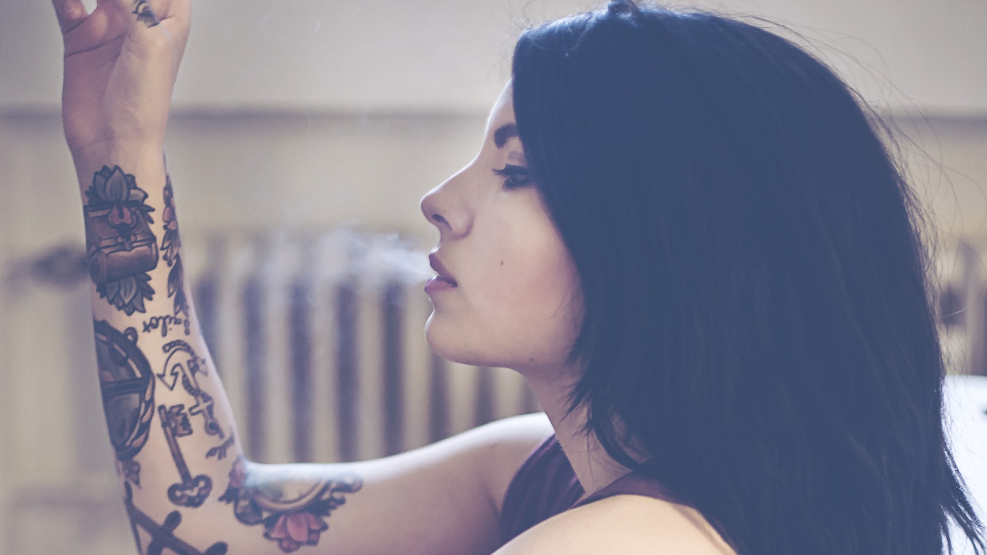 Smoking Tattoos Girl High Definition Wallpaper HD