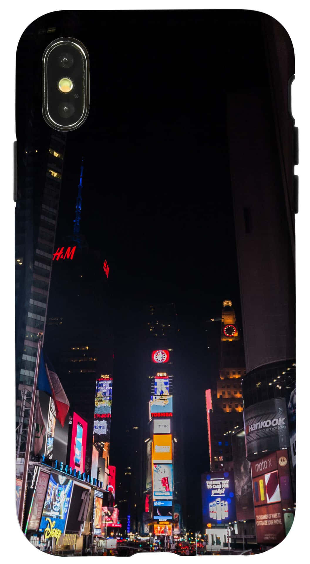 iPhone Xs Overlooking New York City Skyline Wallpaper