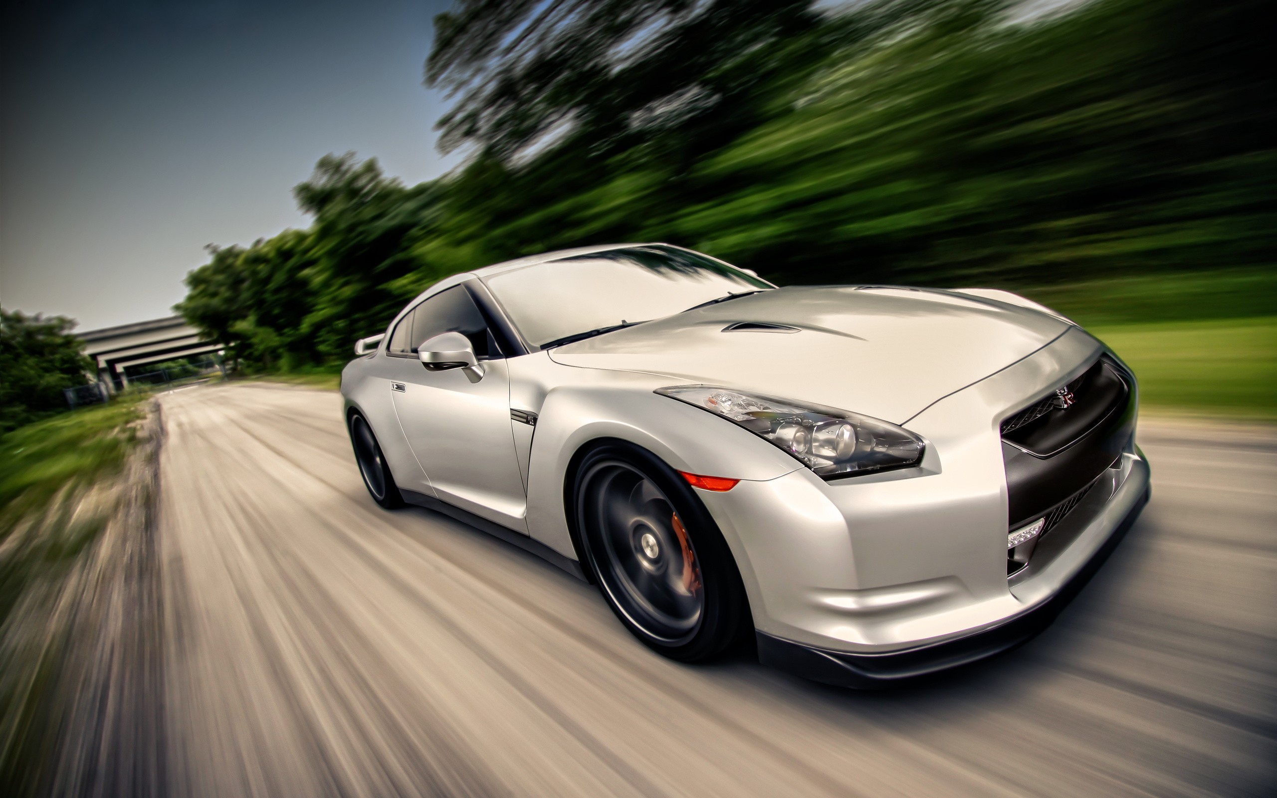 Daily Wallpaper Nissan Gtr Rolling I Like To Waste My Time